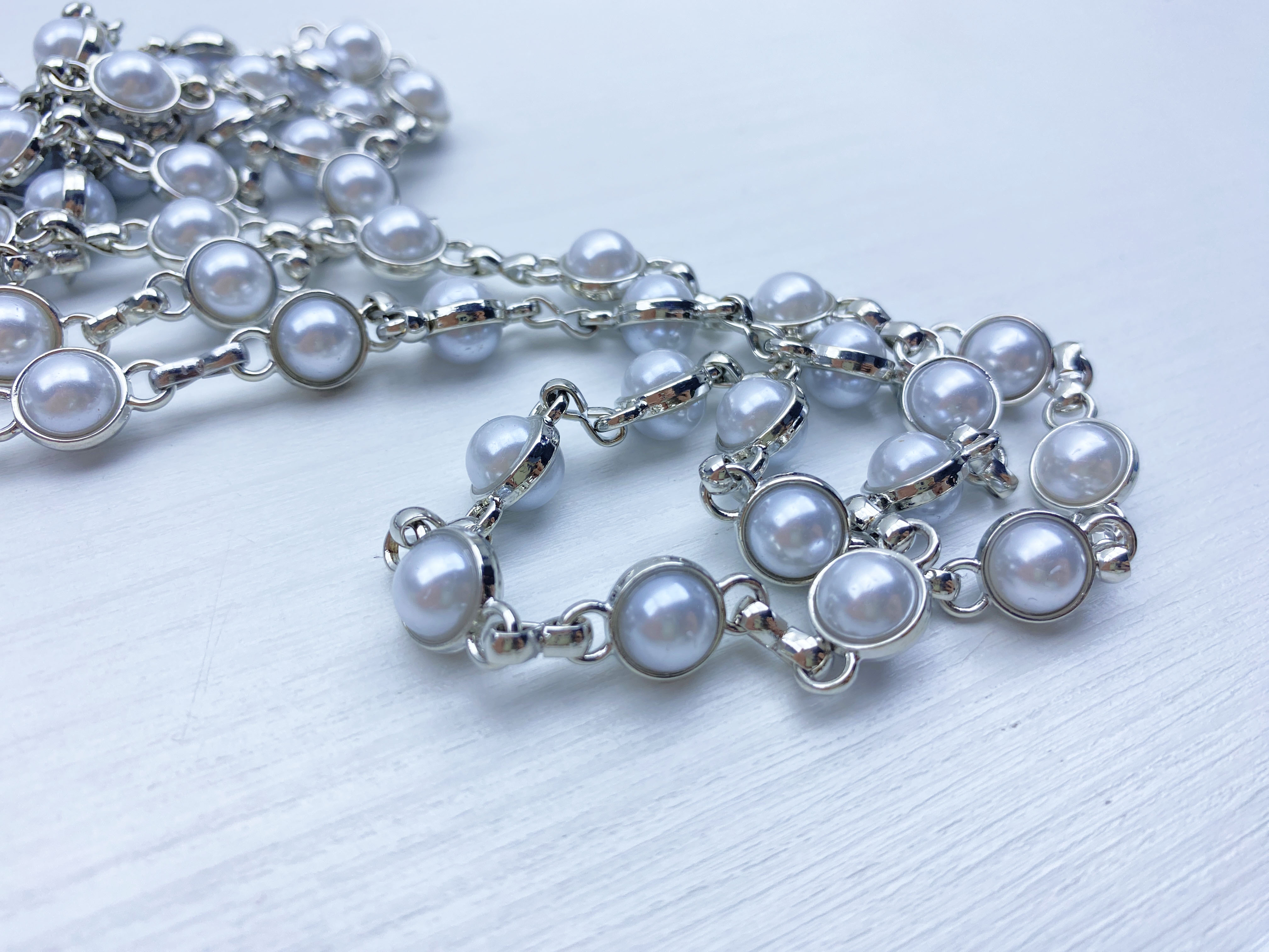 Цепь жемчуг в металлической огранке 66945 5