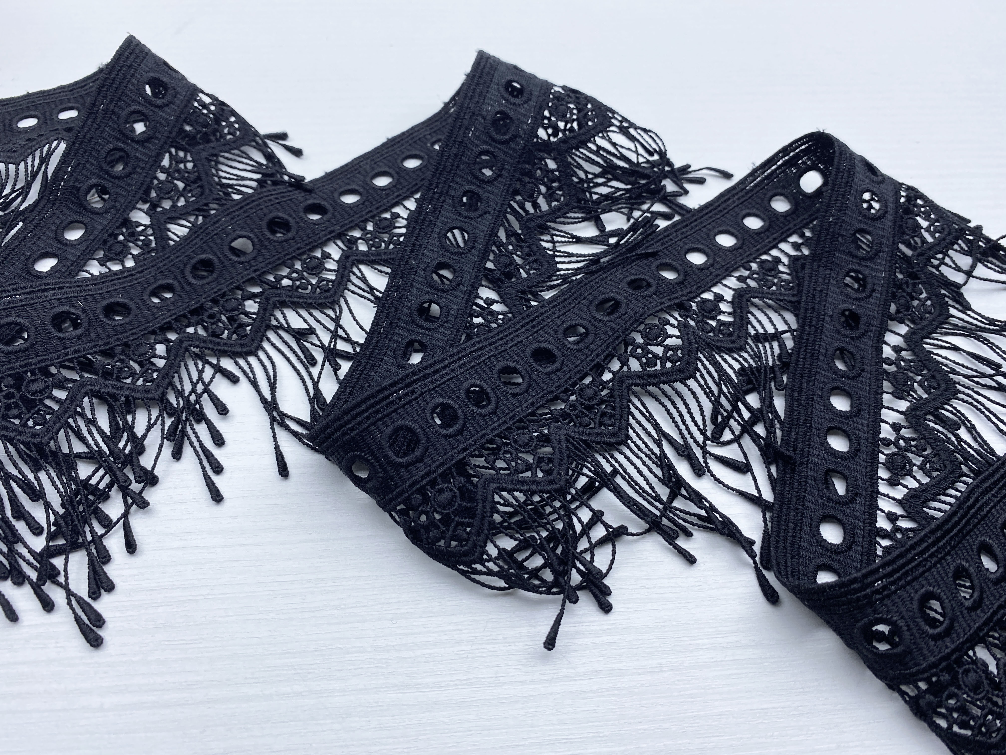 Бахрома  66932 3
