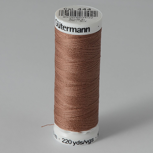 Нитки Gutermann SewAll №50 200м цвет 444 1